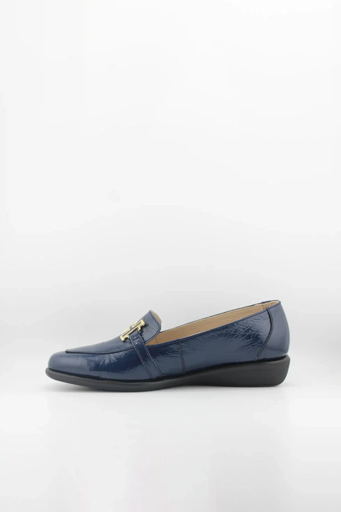 DFC Relax Leather Loafers with Metal Accent